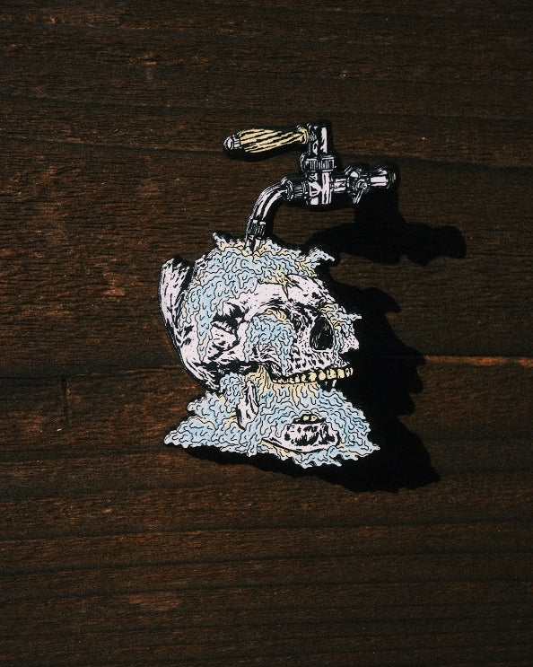 Cerebral x Pilsnerish: Side-Pull Skull UV Pin