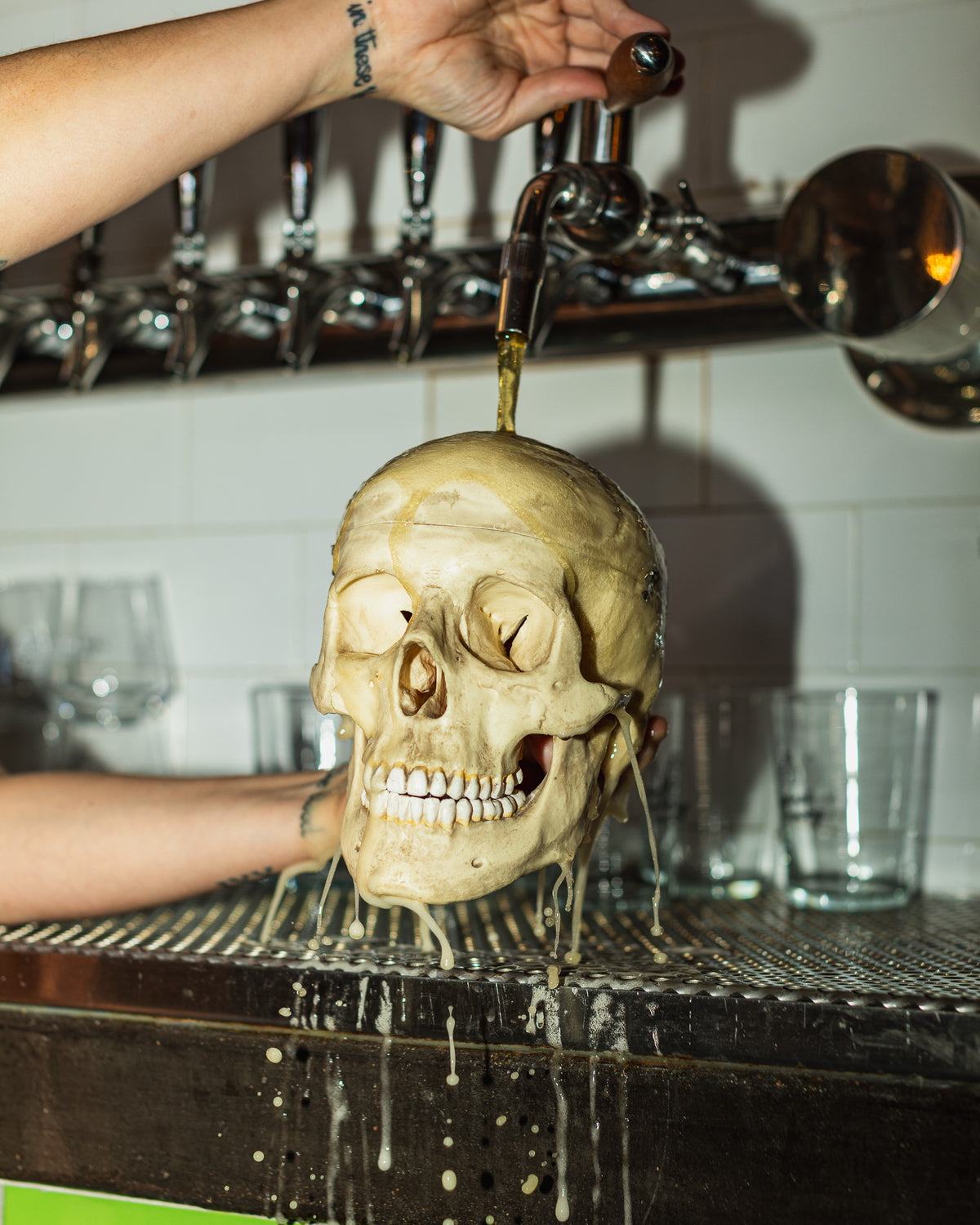 Side-Pull Skull T-Shirt: Cerebral x Pilsnerish